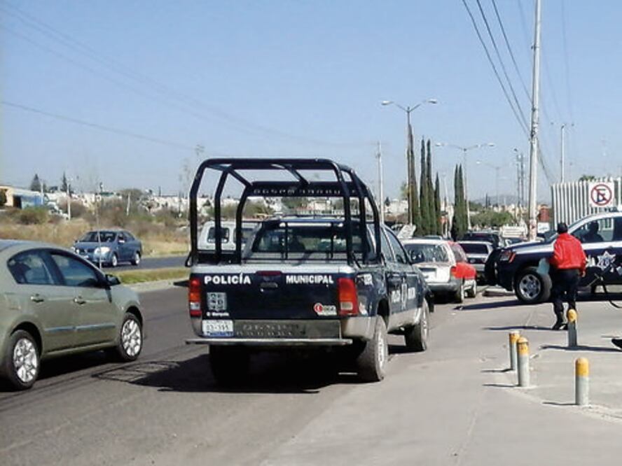 Recupera SSPMQ tres vehículos