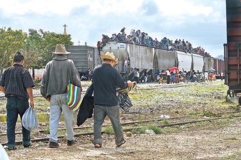 Denuncian agresiones de guardias privados en contra de migrantes