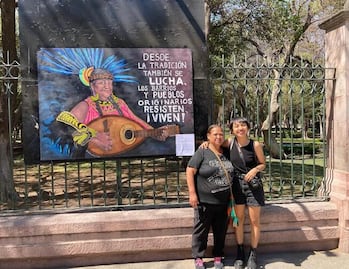 Honran a capitana conchera en M100