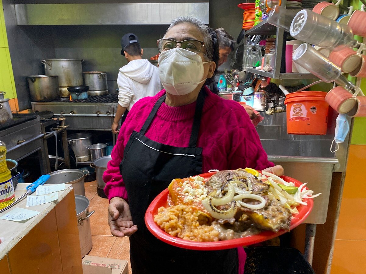 Por 65 pesitos, los mejores platos de comida se sirven en las fondas de Querétaro