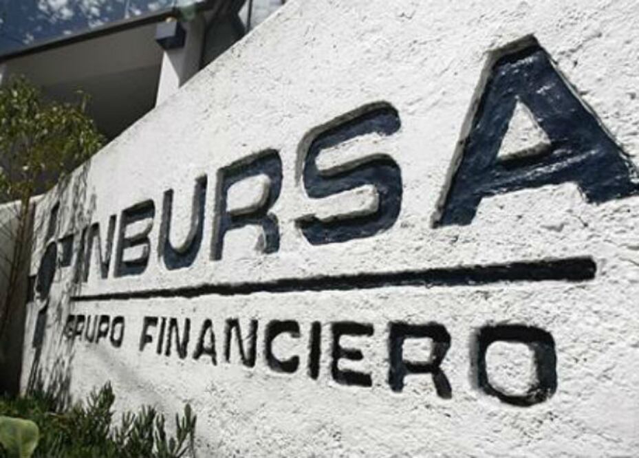 Inbursa aprovecha baja de América Móvil