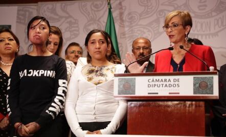 Diputados van por pena máxima en ataques con ácido a mujeres