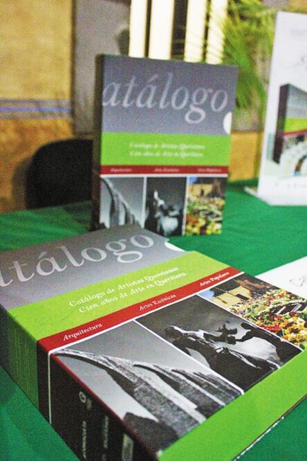 Presentan tomo a las artes populares