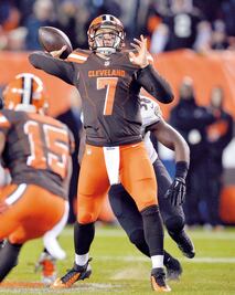 Davis, titular de los Browns