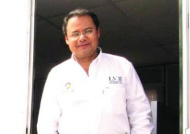 Ex presidente de Mesa Directiva rinde informe