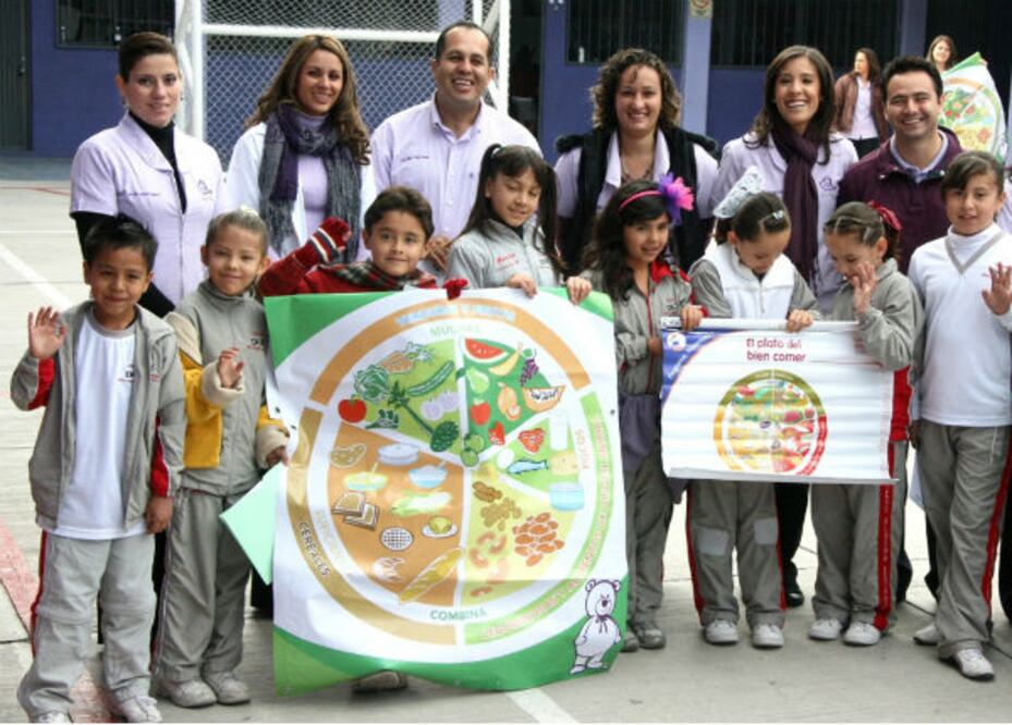 Pide DIF mejorar la alimentación de niños