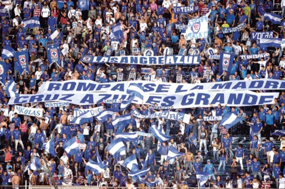Protestas vs Cruz Azul por falta de entrega