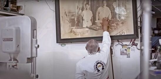 Documentan la historia de los oficios en Querétaro