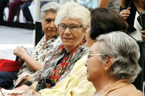 Festejarán a adultos mayores este 14