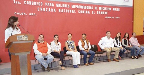 Impulsan el desarrollo de mujeres en Colón