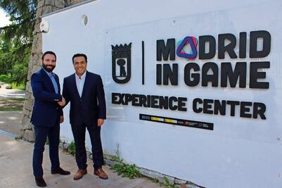 Luis Nava está de gira por Madrid; presentó el proyecto BLOQUE