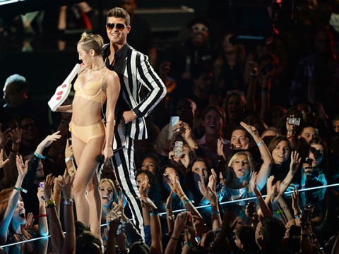 Cyrus eclipsa a Gaga y Perry en los MTV
