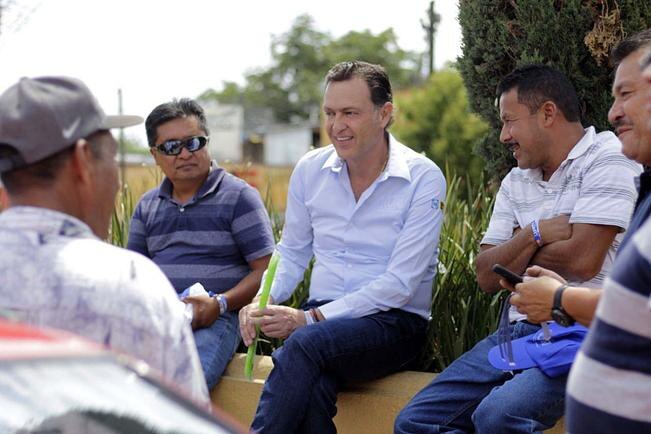 Mauricio Kuri hizo énfasis en la importancia de seguir promoviendo los valores entre la niñez y los jóvenes, por lo que buscará implementar becas escolares para estudiantes de todo el estado. Foto: ESPECIAL