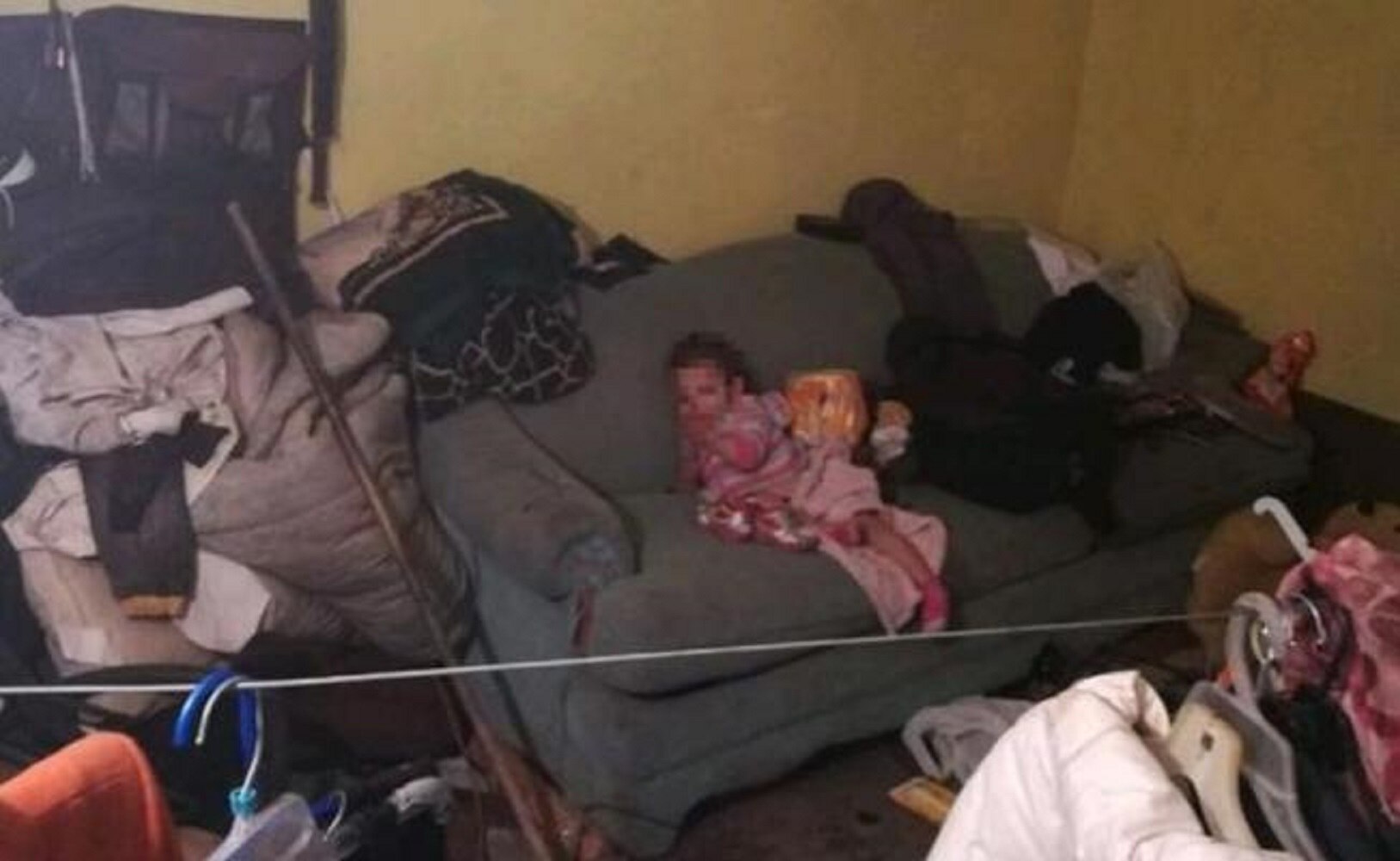 Padres reportan a bebé desaparecida; la encuentran en su propia casa