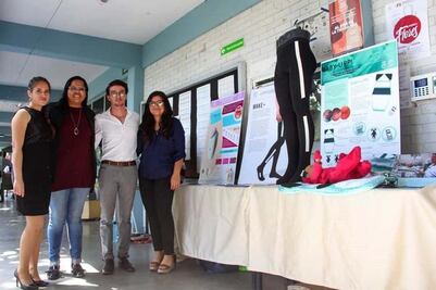 Innovan alumnos de la UAQ en proyectos de salud