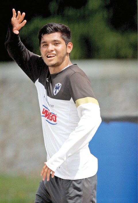 “Tecatito” promete consolidarse en fútbol