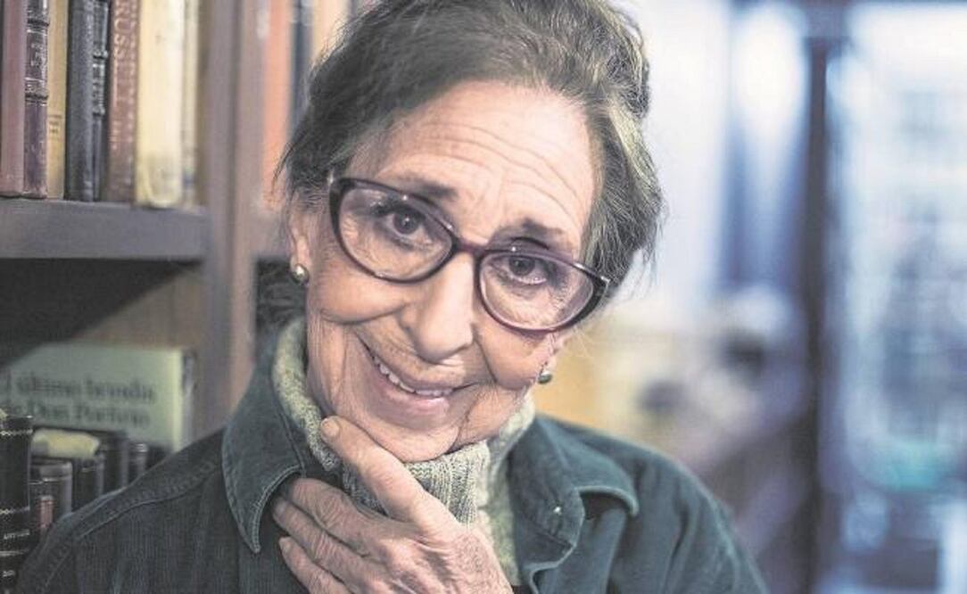 “Esta obra cumple 30 años viva, tres décadas en las que se ha disfrutado y se puede seguir gozando con la misma emoción que la primera vez", explicó Lavista, compañera de vida de Elizondo. FOTO: Archivo.