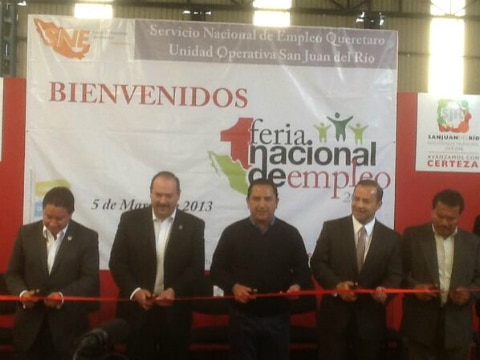 Ofertan 957 vacantes en Feria del Empleo