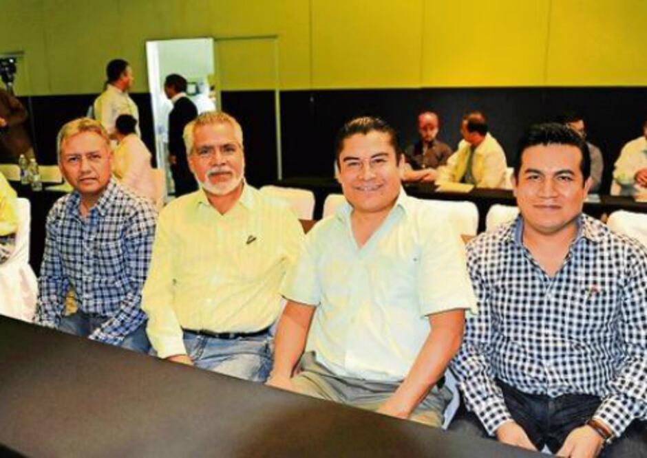 Festejan a los Ganaderos en Landa