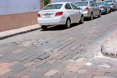 Repararán hundimientos en el Centro Histórico de Querétaro