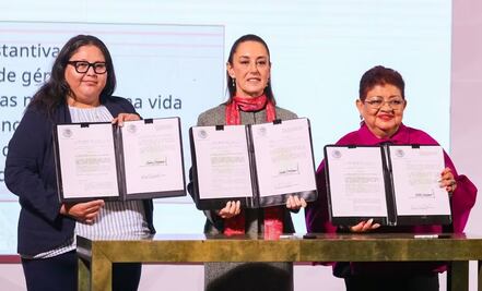 Sheinbaum firma leyes secundarias en materia de protección a las mujeres; pide a Congresos locales adherirse a nuevo marco legal