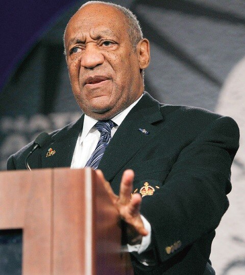 Cosby gana batalla; fiscalía no lo acusa por abuso sexual