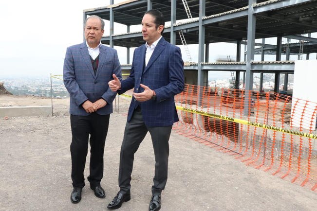Gobernador supervisa obras de nuevo edificio de Servicios Periciales
