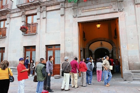 Arranca el año con pago de impuestos