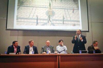 Presenta Loyola plan de conectividad