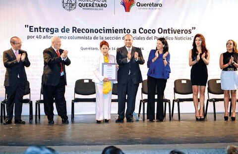 Reconocen a Coco Ontiveros
