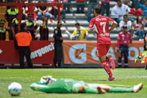 Un demonio que no conoce la clemencia