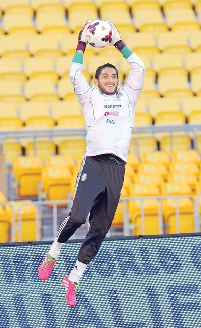 Continúa batalla por el arco del Tri