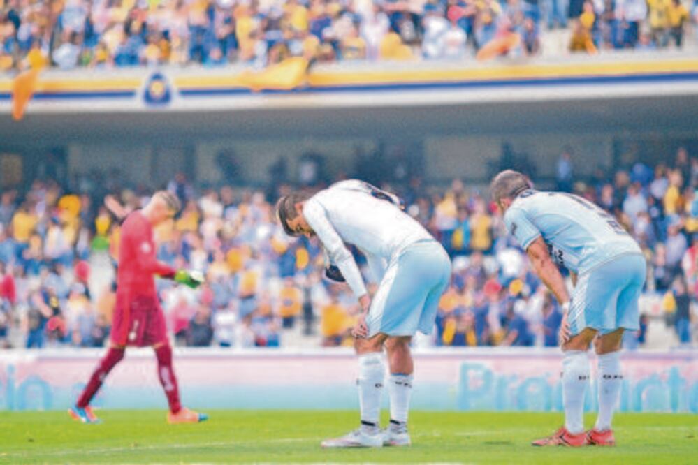 Caen con el líder y casi están fuera