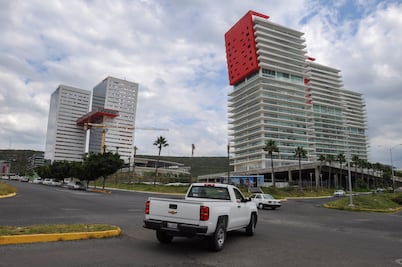 Estacionamiento de Central Park incumple ley