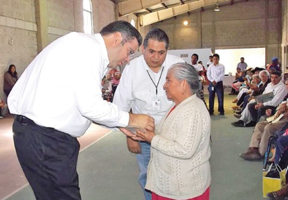 Diconsa beneficia a 8 mil familias