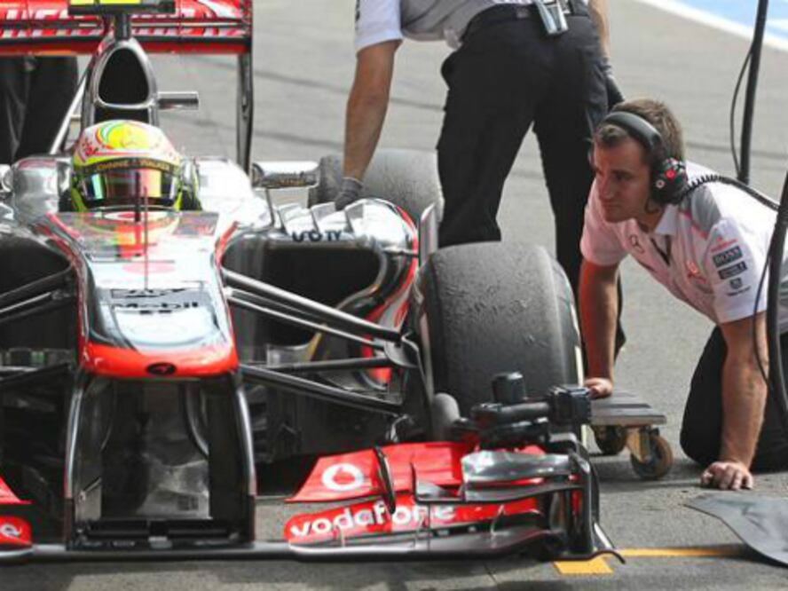 Checo, sorprendido con su auto