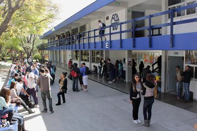 Acusan de represalias en la FCA por apoyo a candidato