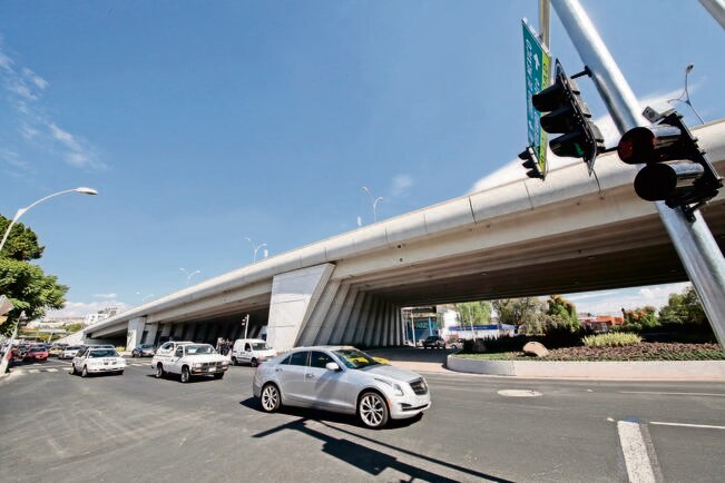 Inauguran Puente en BBQ