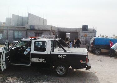 Descubren a mujer muerta en Menchaca