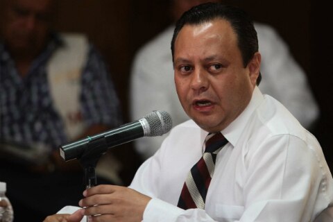 Guerra llama a la civilidad