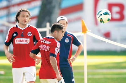 Nada detiene renovación en Chivas