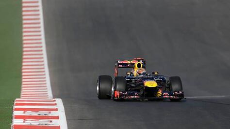 'Checo' Pérez, décimo en la primera práctica