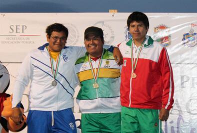 Orlando Uribe saca la casta 