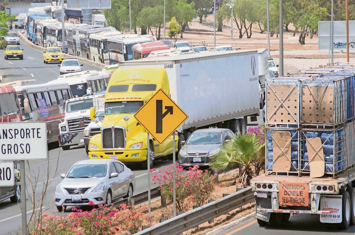 Denuncian cobro por el uso de rampas de frenado en la carretera 57