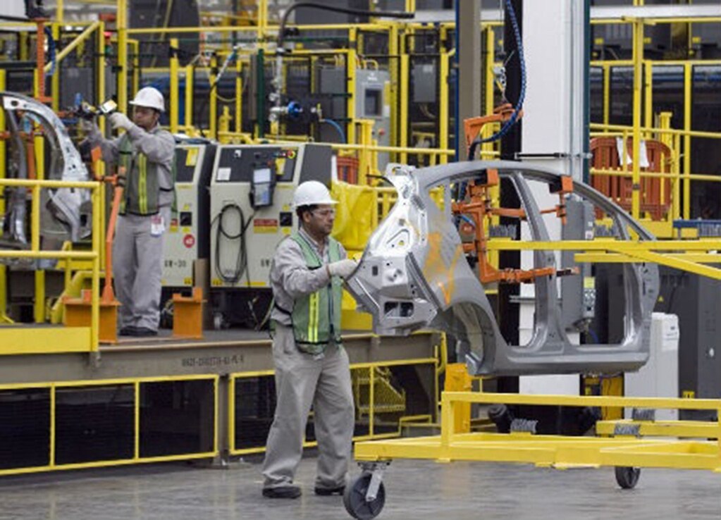 Clúster Automotriz rechaza impacto económico por “Ley silla”