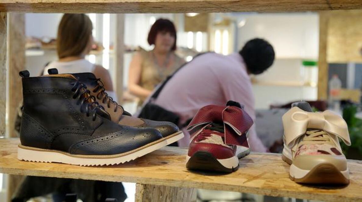 De acuerdo con la Cámara Nacional de la Industria del Calzado (Canaical), con la entrada en vigor del TPP 11 cerca de una decena de empresas y más de 60 puestos de trabajo se perderán en la entidad. Foto: FRANCISCO FLORES.EL UNIVERSAL