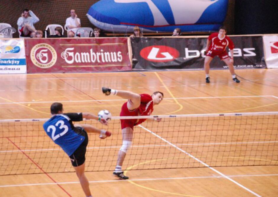 Invitan a torneo de futbol-tenis