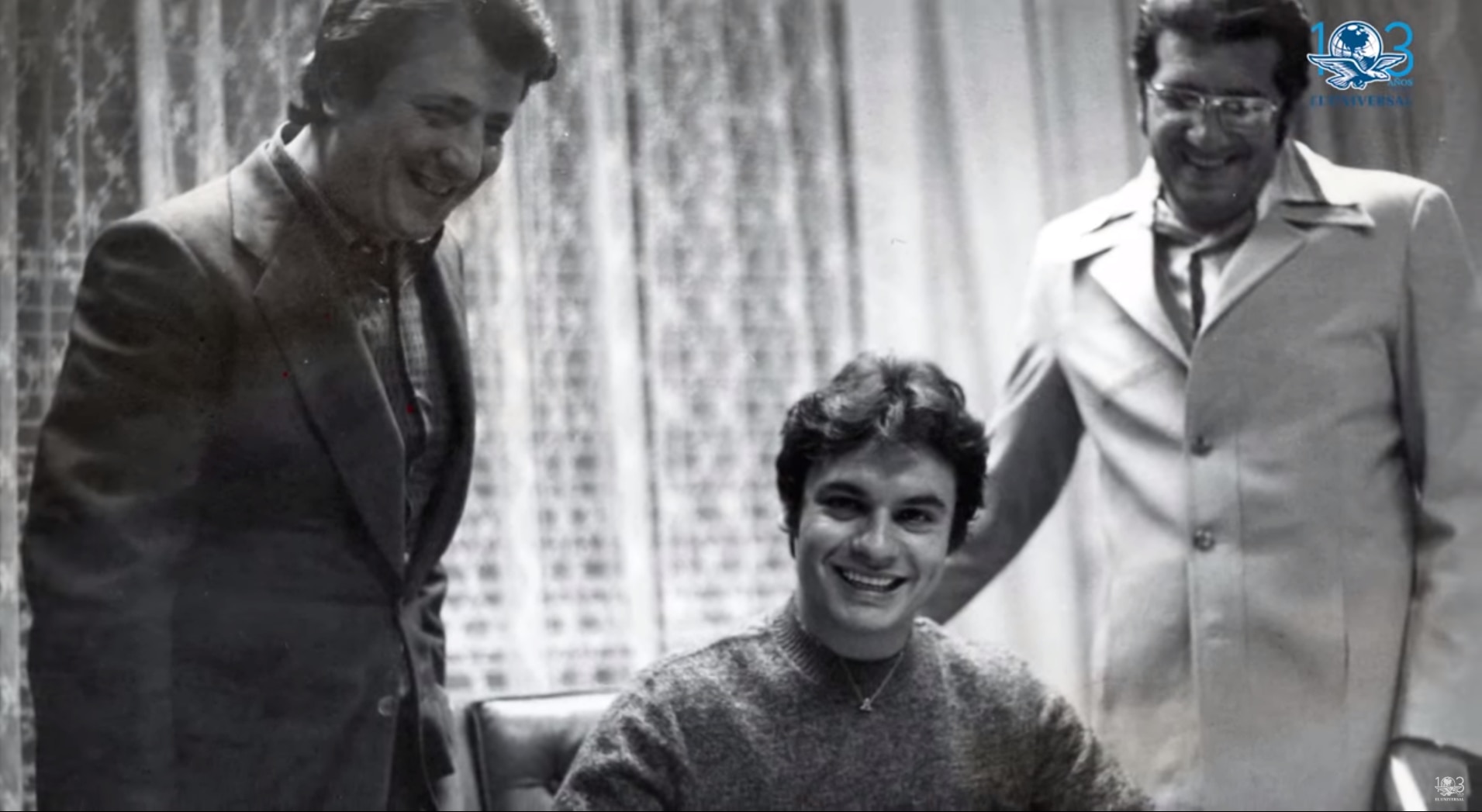 Estado espió la vida sexual de Juan Gabriel