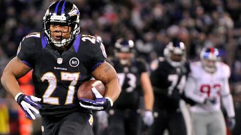 Los Cuervos sacan los ojos al campeón