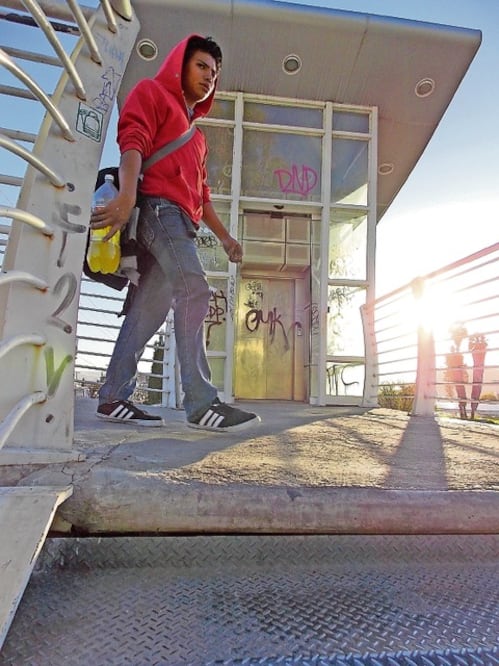 Olvidado, puente para discapacitados